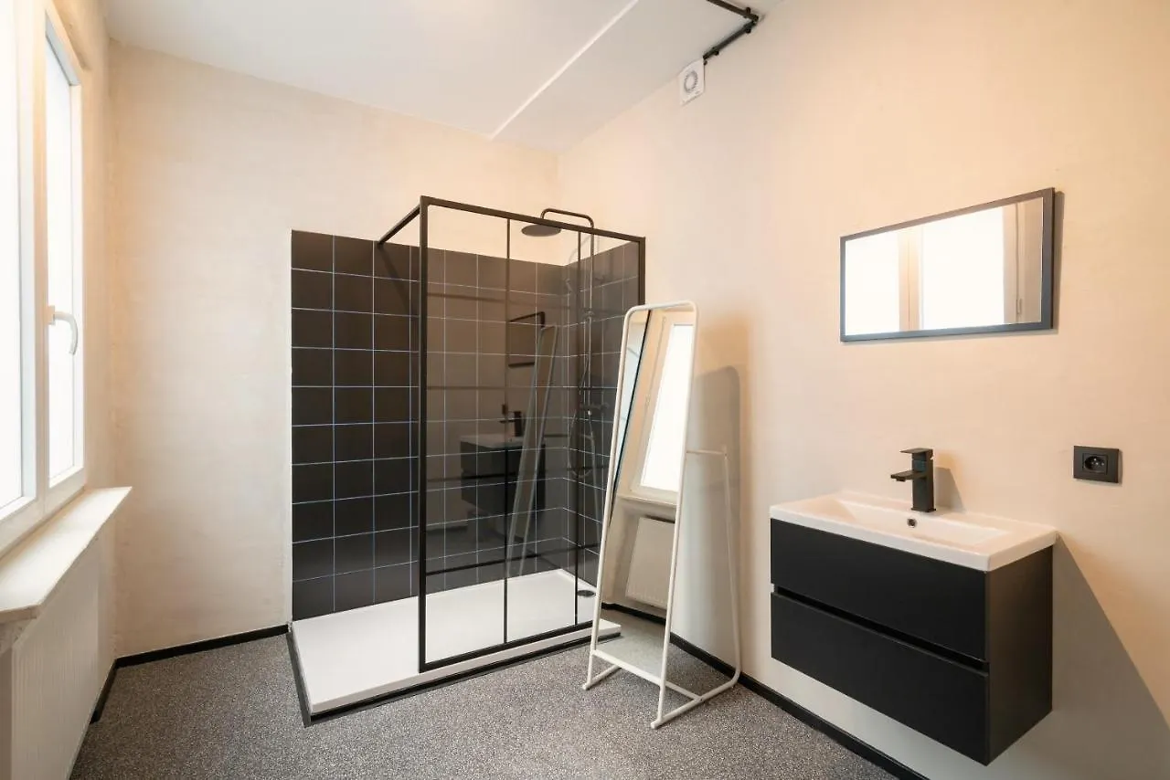 Two-Bedroom Apartments In The Heart Of Antverpy