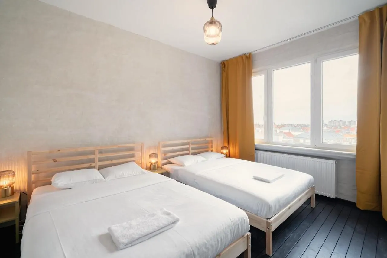 Two-Bedroom Apartments In The Heart Of Antverpy Belgie